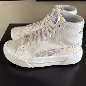 Puma Women’s Kaia Mid